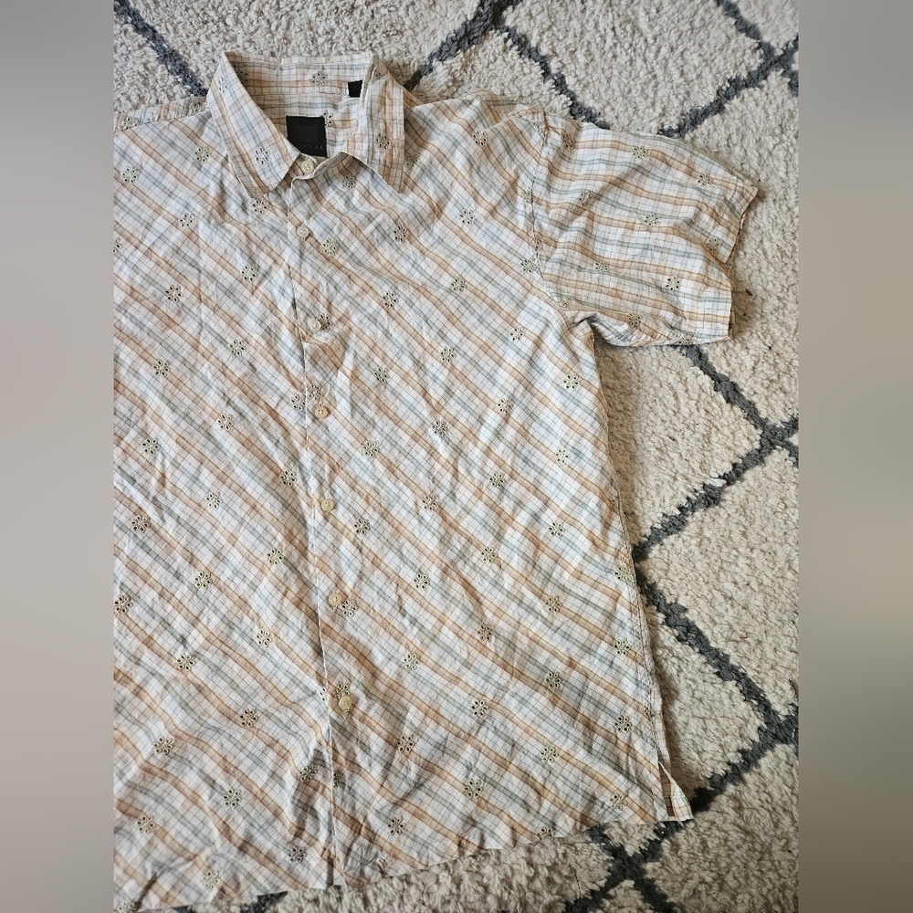 SQWEAR brand short sleeve plaid button-down size large - Picture 1 of 5